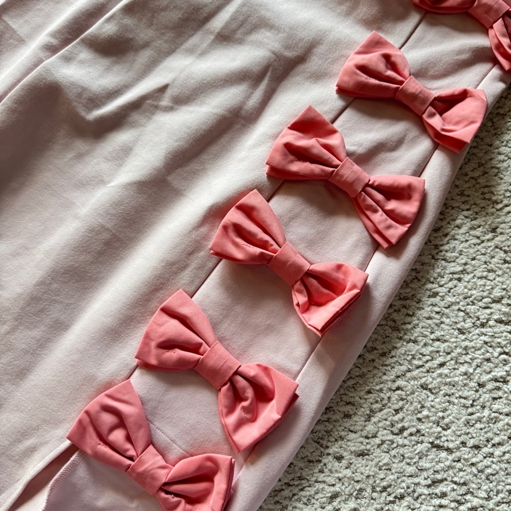 Bow dress - Picture 4 of 8